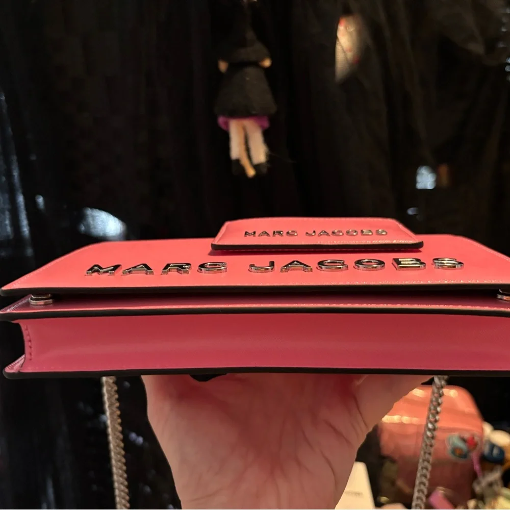 Marc Jacobs Pink Saffiano leather Crossbody Bag and Card Holder Set Like new! - Picture 10 of 16